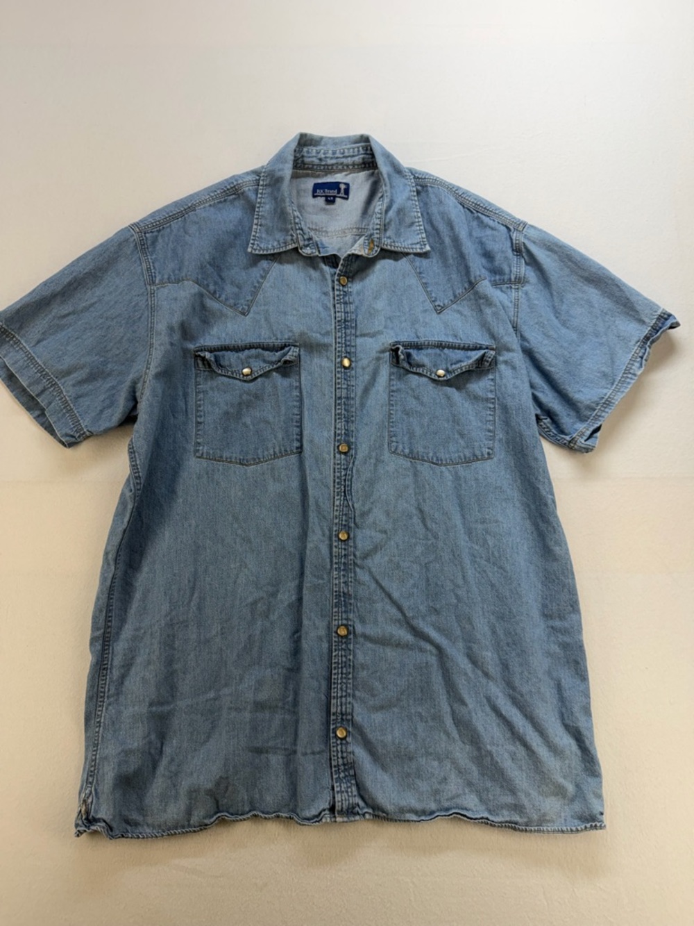 Vintage RK BRAND Men’s Light Blue Denim Short-Sleeve Shirt